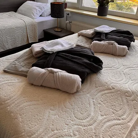 Railwayrooms22 Hostel *