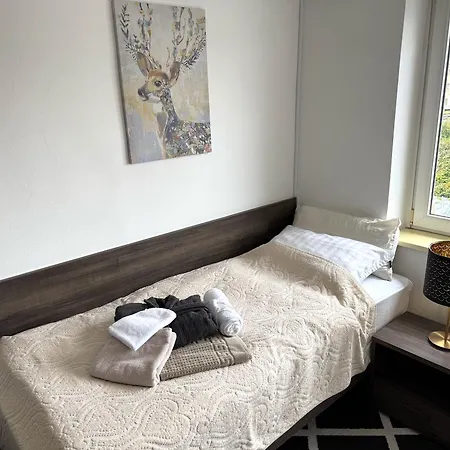 Railwayrooms22 Hostel *