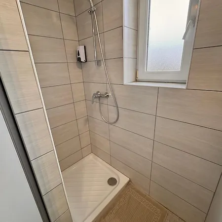 Railwayrooms22